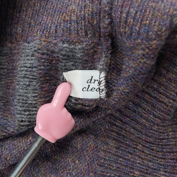 Vintage 80s Men's Pendleton V-neck Sweater Imported Lambswool Yarn USA Medium - Picture 5 of 10